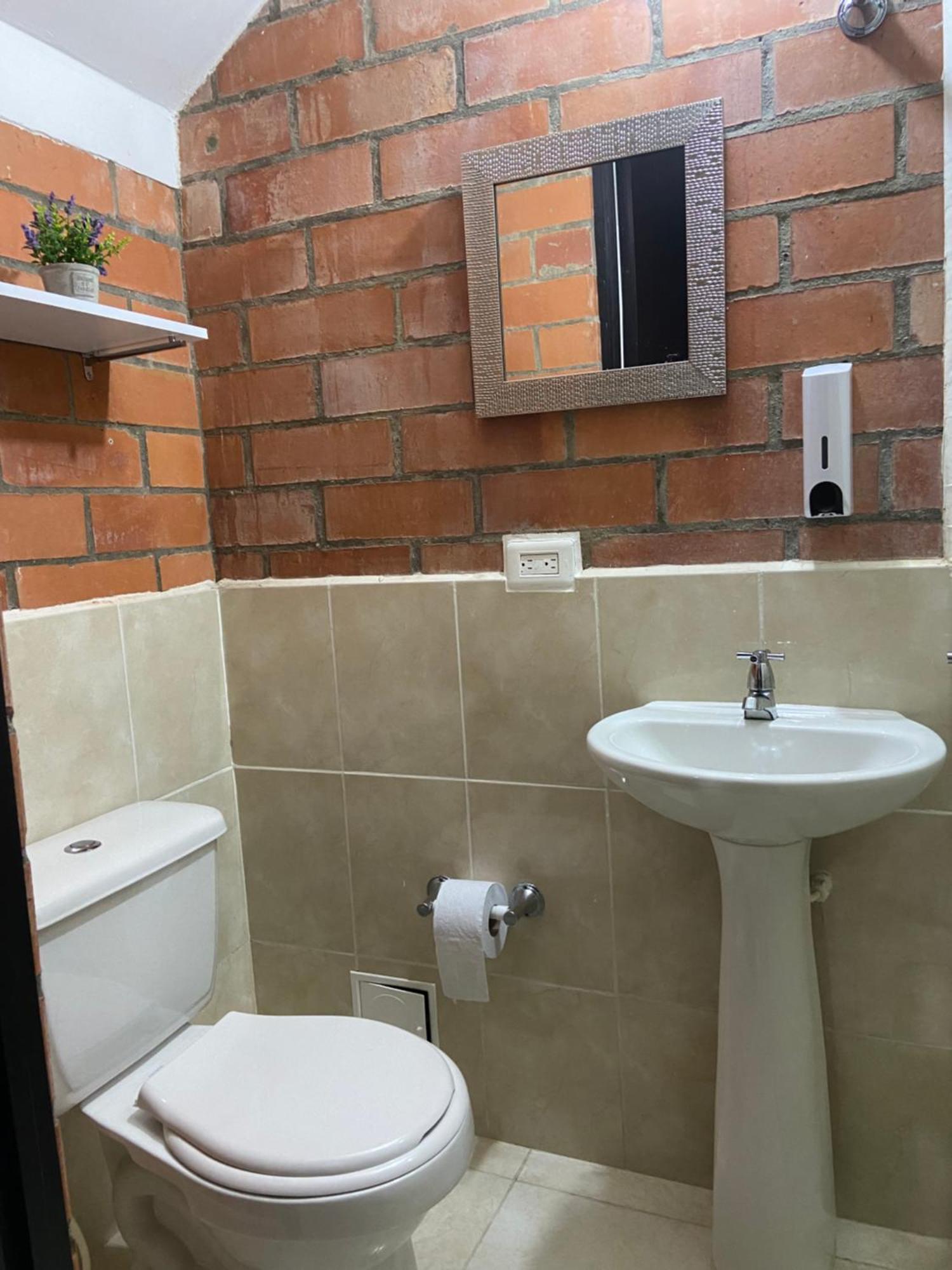 Willa Casa Roma - La Tranquilidad Del Campo En La Ciudad - Rnt 1 0 8 1 3 7- Salento Zewnętrze zdjęcie